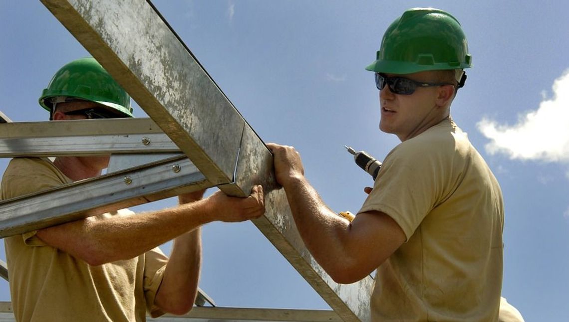 Ilu obcokrajowców pracuje w woj. lubelskim? Ukraińców mniej, przybyło osób z innego kraju