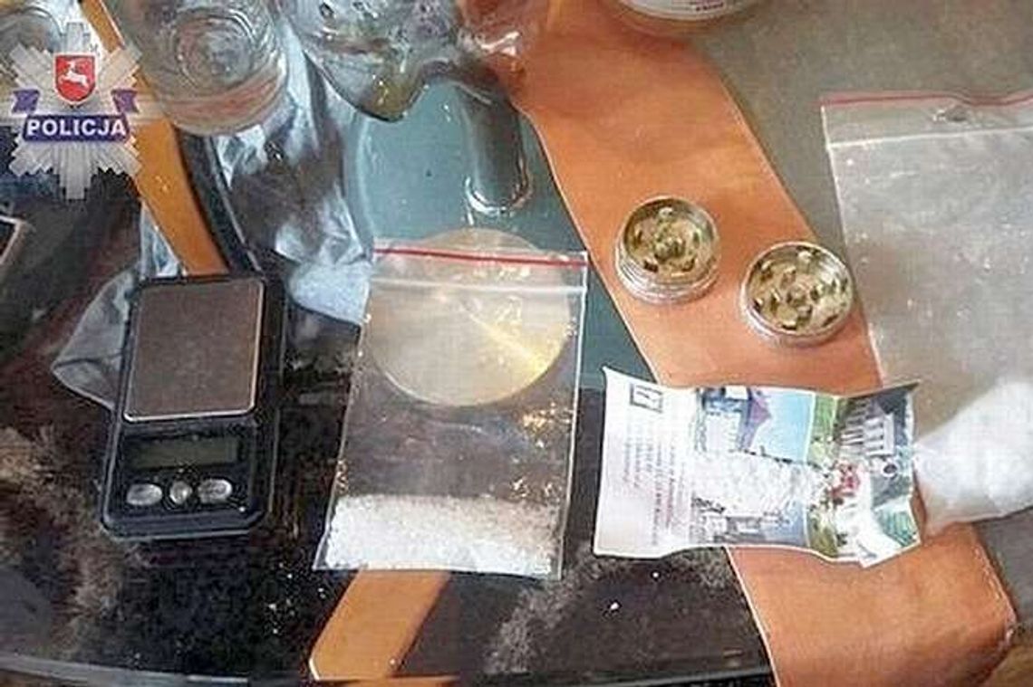 Impreza w hotelu z dopalaczami Impreza w hotelu z dopalaczami