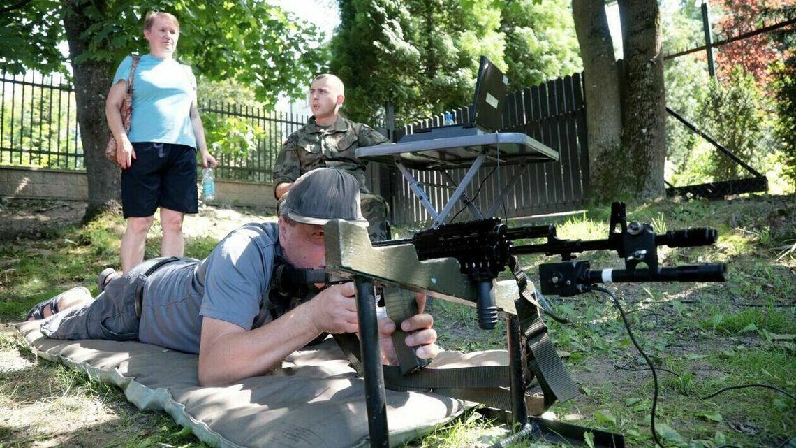 Impreza z żołnierzami w Nałęczowie. "Wojsko z chłopca robi mężczyznę"