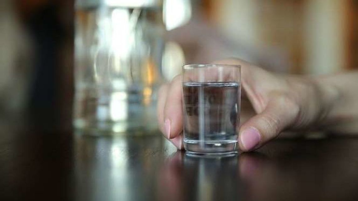 Imprezowe seniorki. Kobiety były tak pijane, że nie były w stanie dmuchać w alkomat