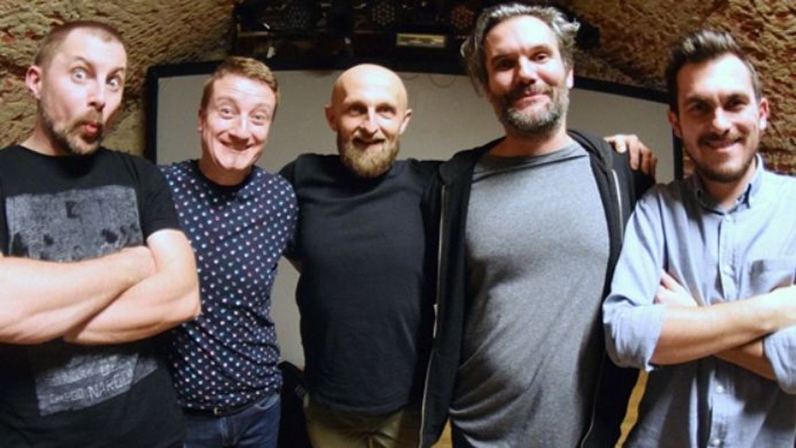 Improwizacja w Wirydarzu CK z Poławiaczami Pereł