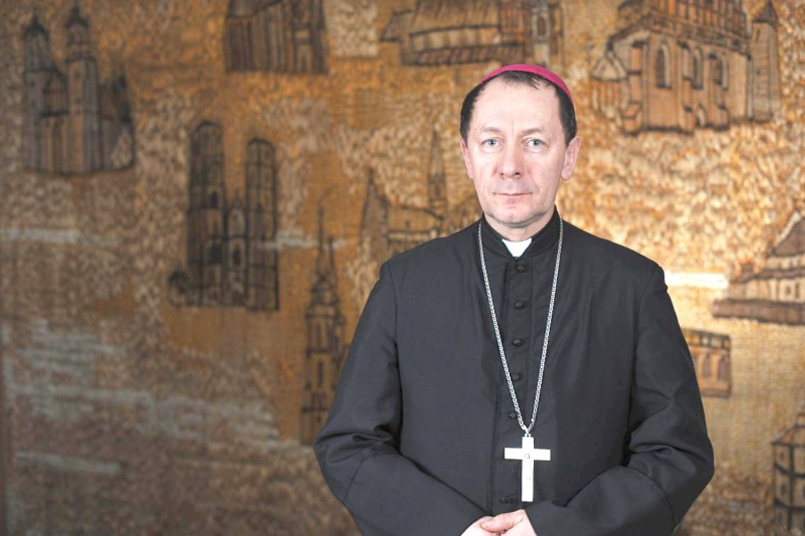 Ingres nowego biskupa Mariana Rojka 11 sierpnia