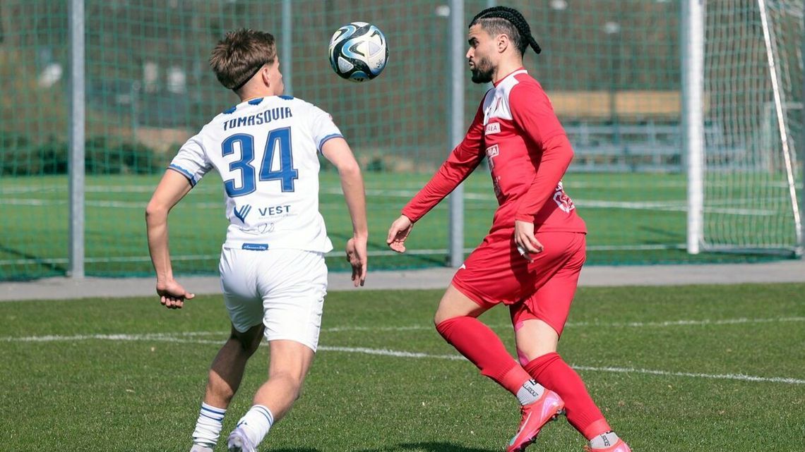 IV liga: Hit w Tomaszowie na remis, Hetman wygrał w Łukowie