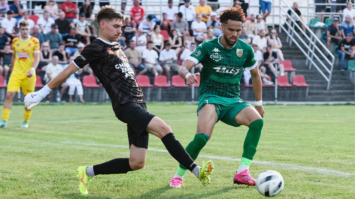 IV liga: Orlęta nie wygrały z Sygnałem mimo prowadzenia 4:1, remis w derbach i przerwany mecz IV liga: Orlęta nie wygrały z Sygnałem mimo prowadzenia 4:1, remis w derbach i przerwany mecz