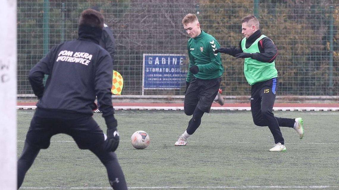 IV liga: Wspólne treningi zawieszone, czy uda się dokończyć sezon?