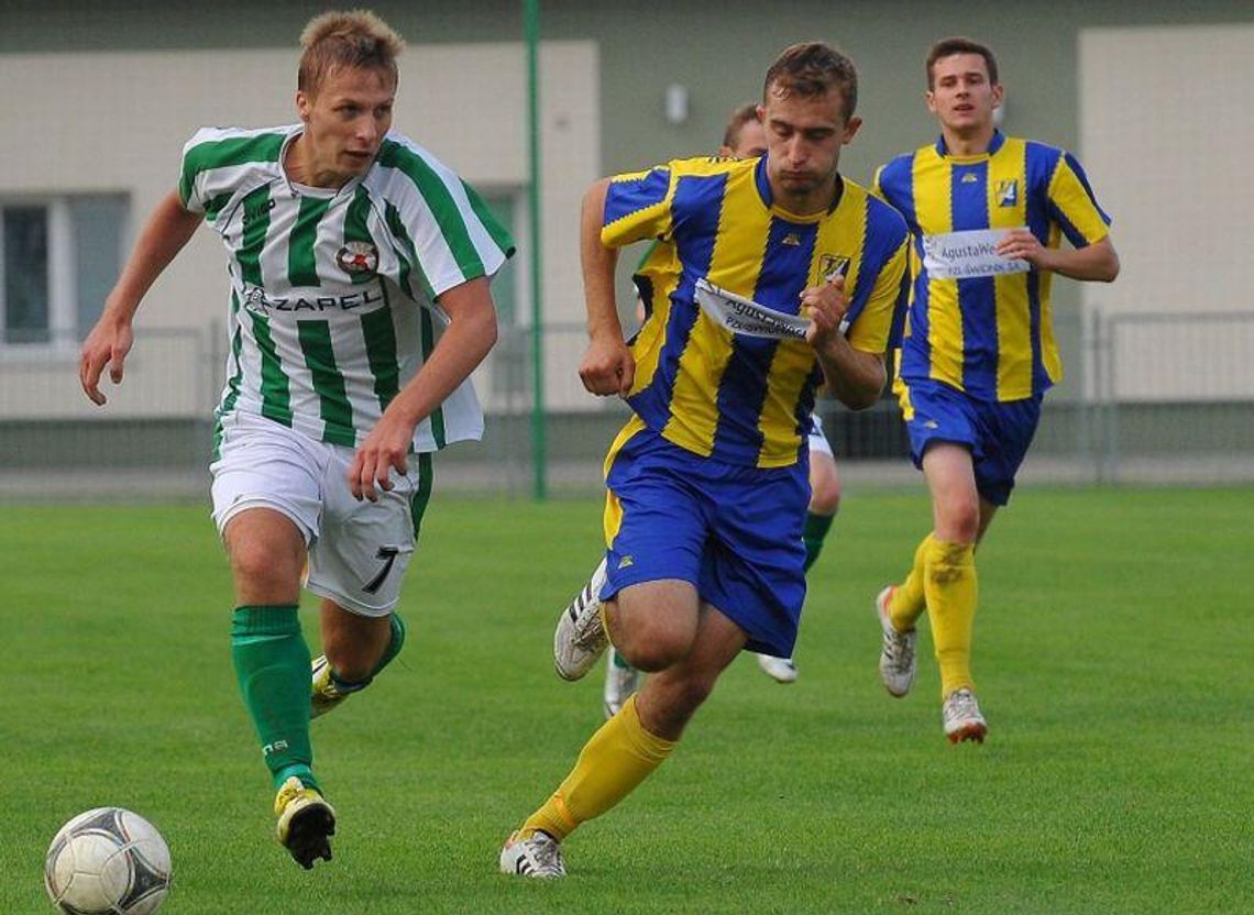 Izolator - Avia Świdnik 0:0, pożegnanie Pranagala. Kolejna porażka Podlasia