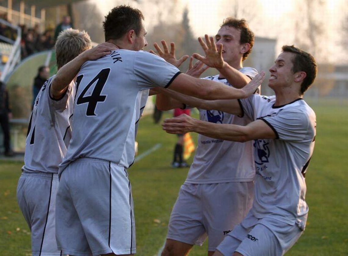 Izolator Boguchwała – Avia Świdnik 0:1, Maciej strzelał, Gieresz bronił