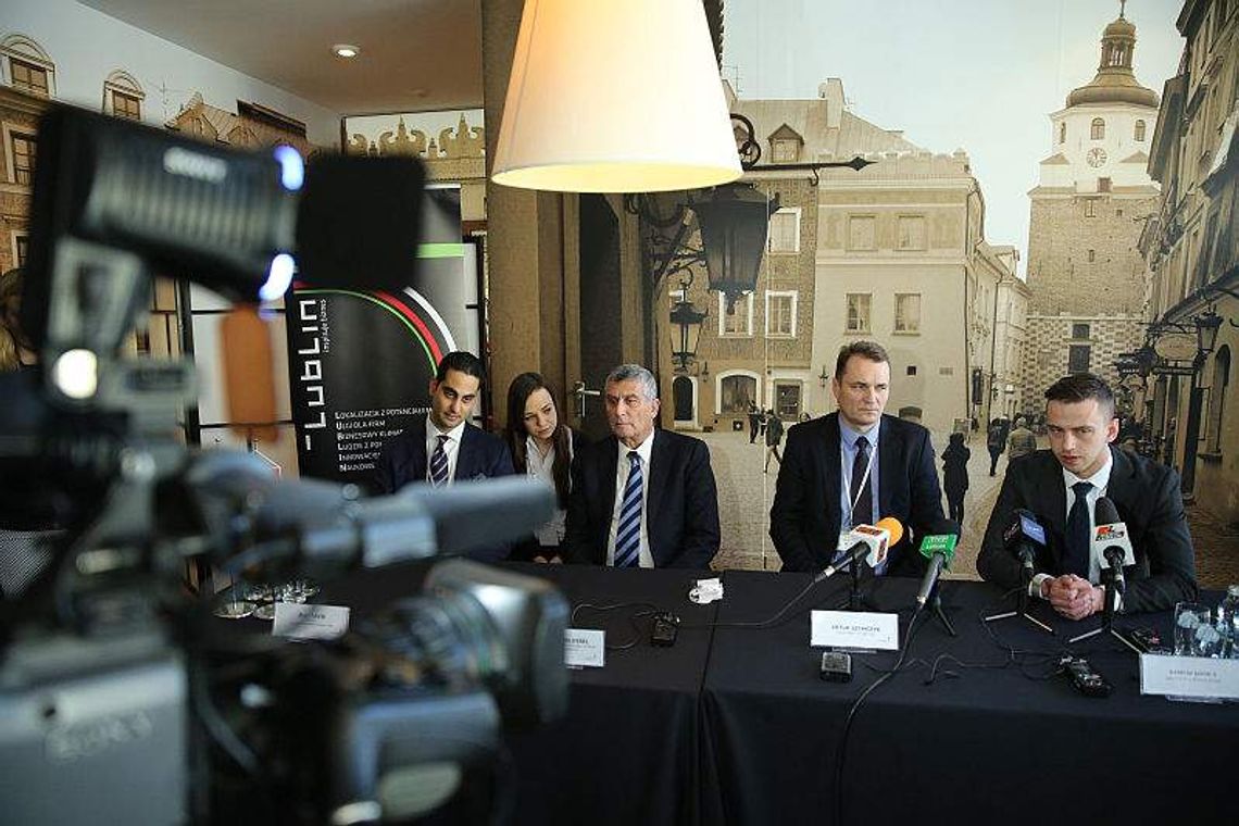 Izraelczycy w Lublinie. Chcą kupować nasze koszerne słodycze