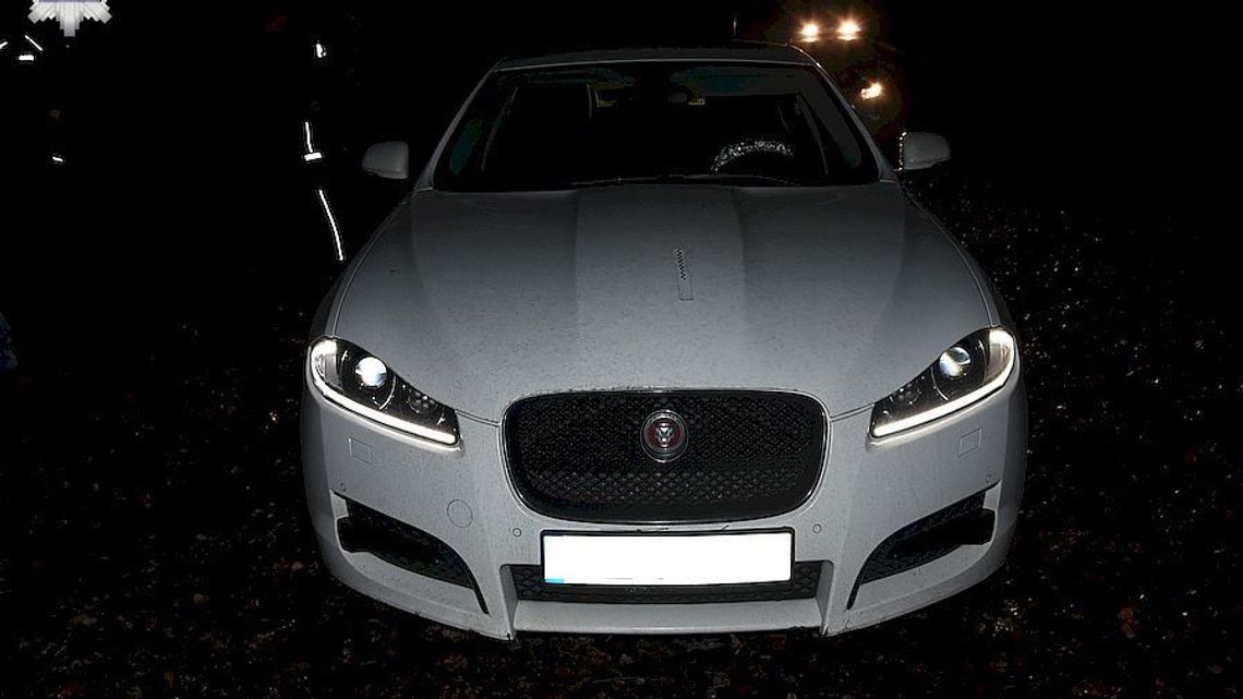 Jaguar namierzony koło Radzynia Podlaskiego. Kierowca nie chciał się zatrzymać 