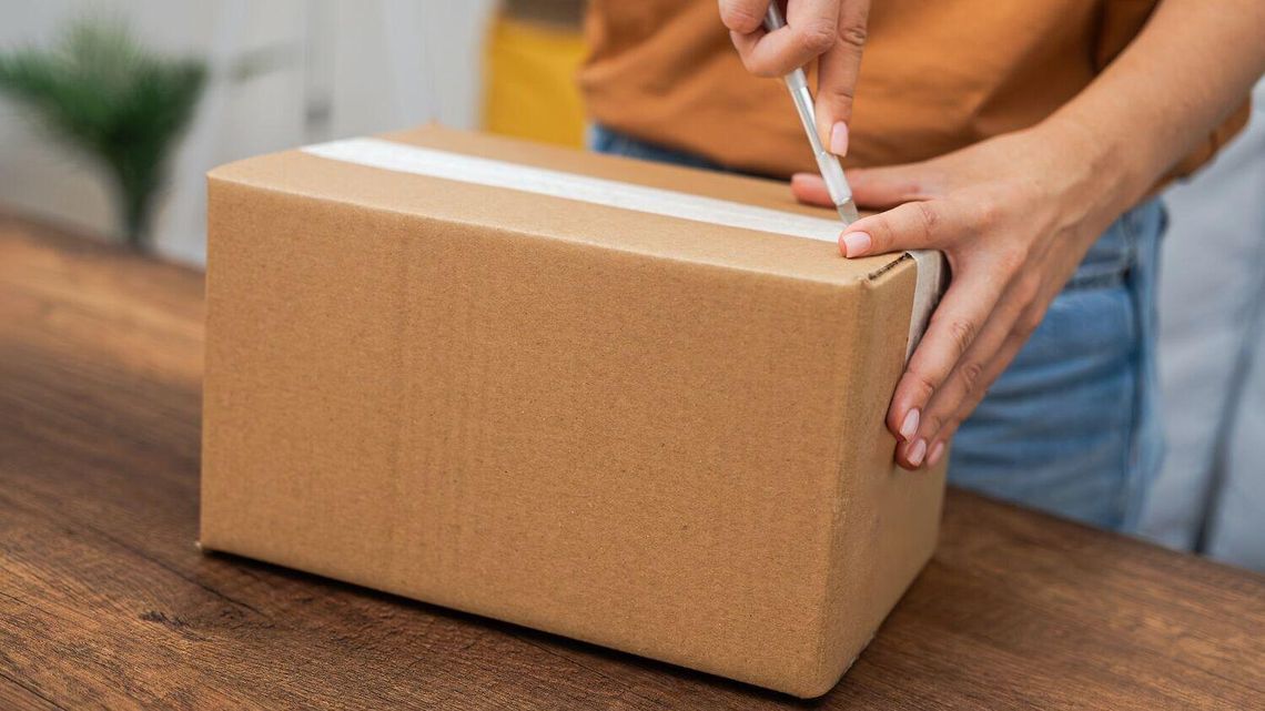 Jak bezpiecznie pakować i wysyłać paczki? Praktyczny poradnik