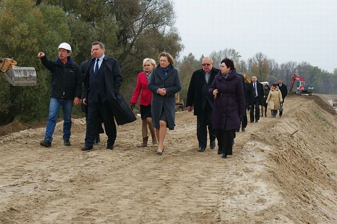Jak chronimy się przed powodzią? Umocnili 31 km wałów
