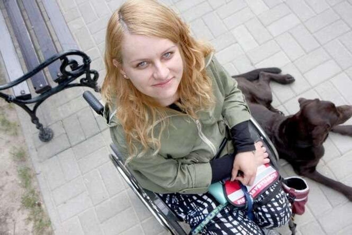Jak kolej upokorzyła pasażerkę na wózku. Zamówiony wagon nie przyjechał Jak kolej upokorzyła pasażerkę na wózku. Zamówiony wagon nie przyjechał