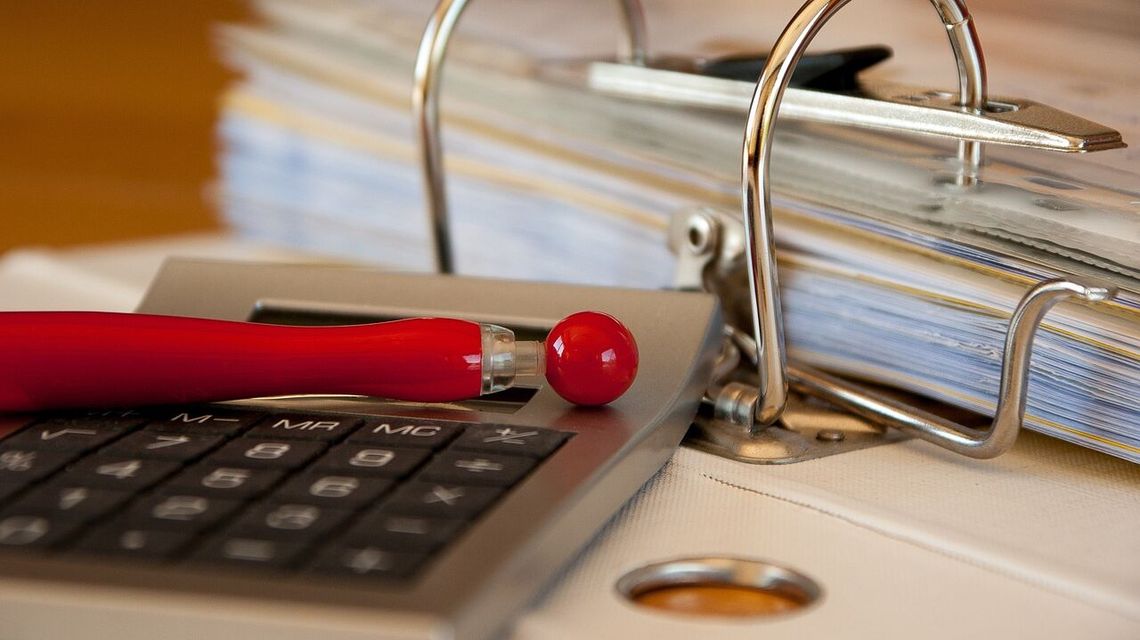 Jak krok po kroku zlecić operat szacunkowy przez Internet 