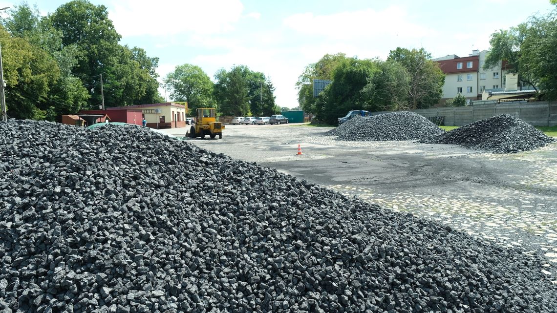 Jak kupić tańszy węgiel? Sprawdzamy. Jest tylko jeden punkt w Lubelskiem Jak kupić tańszy węgiel? Sprawdzamy. Jest tylko jeden punkt w Lubelskiem