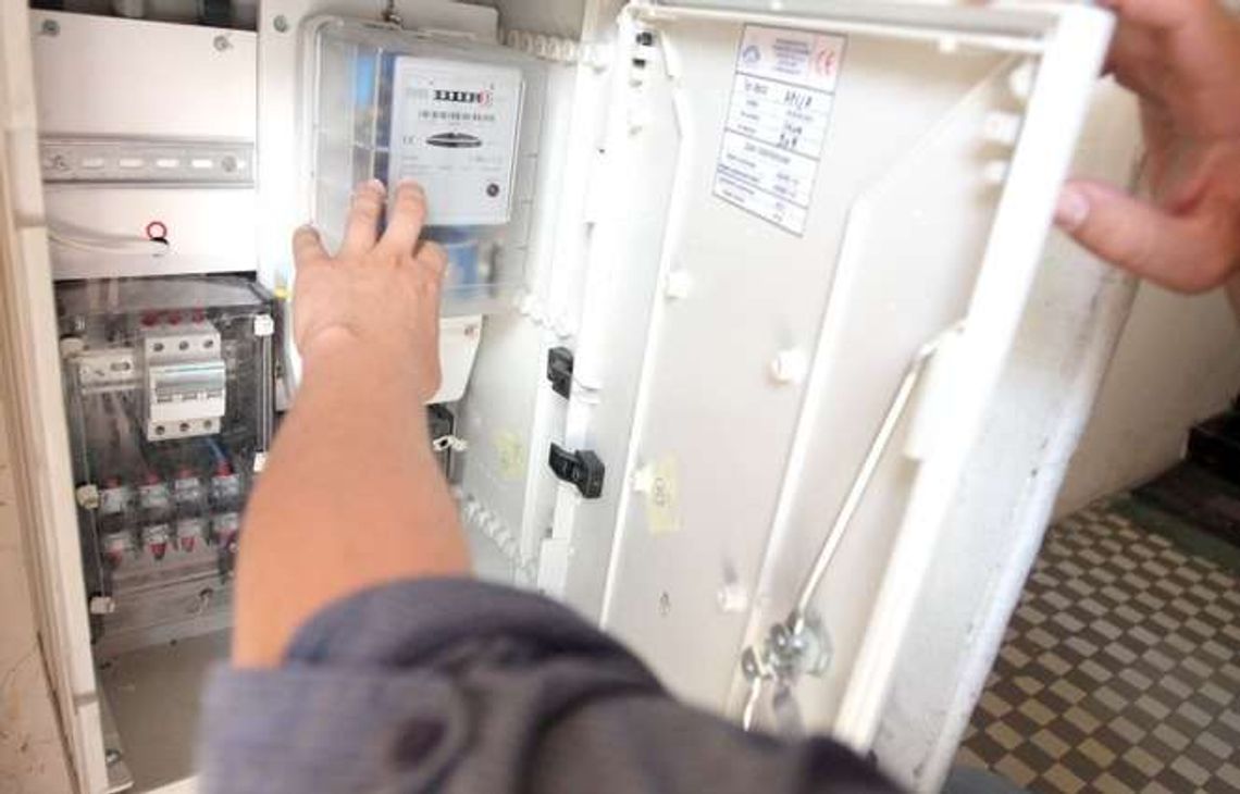 Jak obniżyć rachunki za prąd? Jak obniżyć rachunki za prąd?