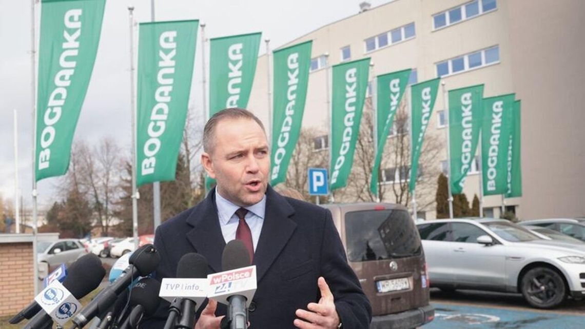 Jak pierwsze 100 dni prezydentury Karola Nawrockiego wypada na tle poprzedników?