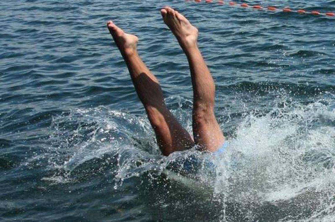 Jak się kąpać, to z fasonem. Zmiany nad jeziorami Jak się kąpać, to z fasonem. Zmiany nad jeziorami