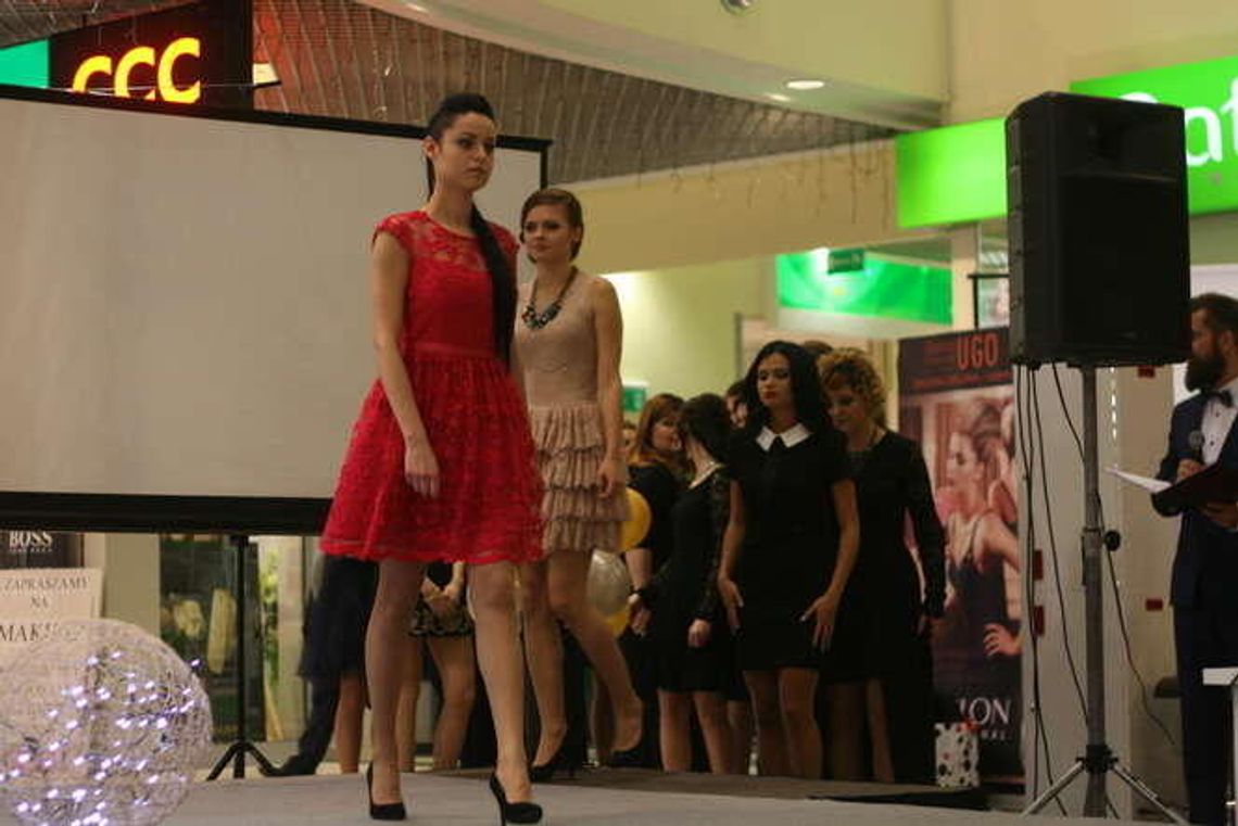 Jak się ubrać na studniówkę? (zdjęcia)