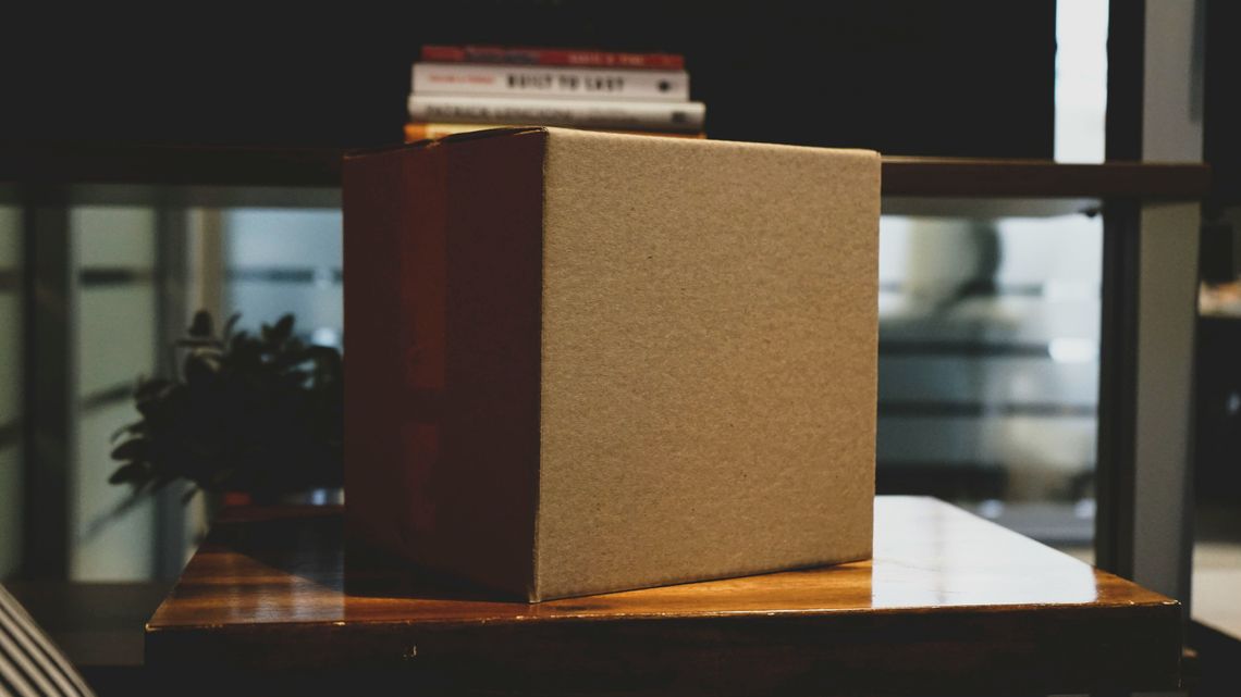 Jak wybrać idealnego kuriera? Praktyczny przewodnik dla osób prywatnych Jak wybrać idealnego kuriera? Praktyczny przewodnik dla osób prywatnych