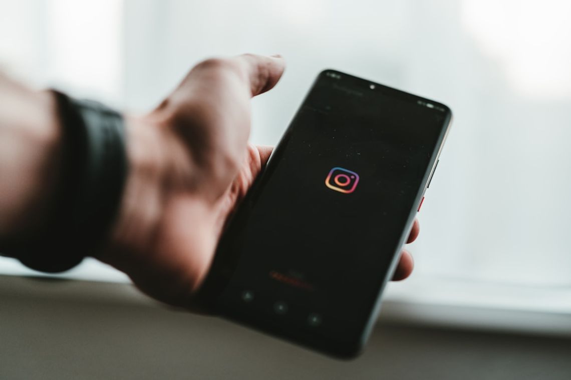 Jak zdobyć więcej obserwujących na Instagramie w 2026? Sprawdzone Metody