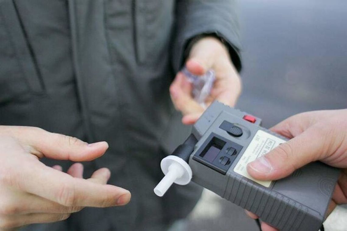 Jaki ojciec, taki syn. Wpadli tego samego dnia