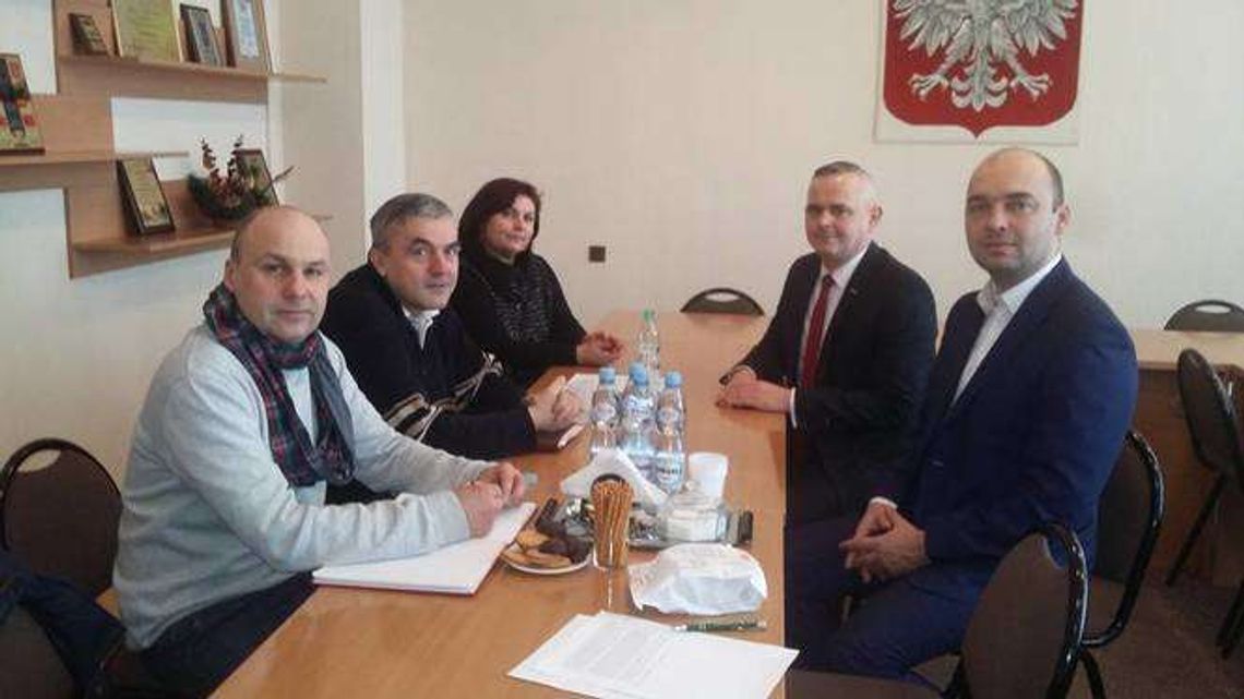 Jakie są atuty turystyczne powiatu bialskiego? Jakie są atuty turystyczne powiatu bialskiego?