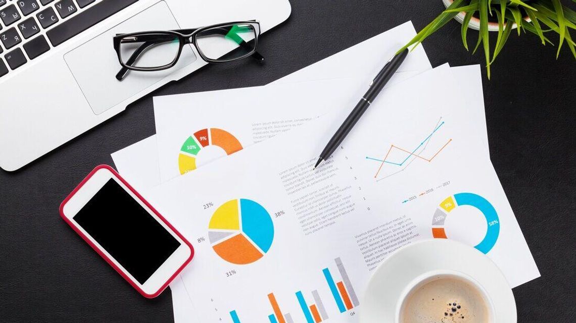 Jakie studia podyplomowe pomagają w rozwoju kariery w branży finansowej?