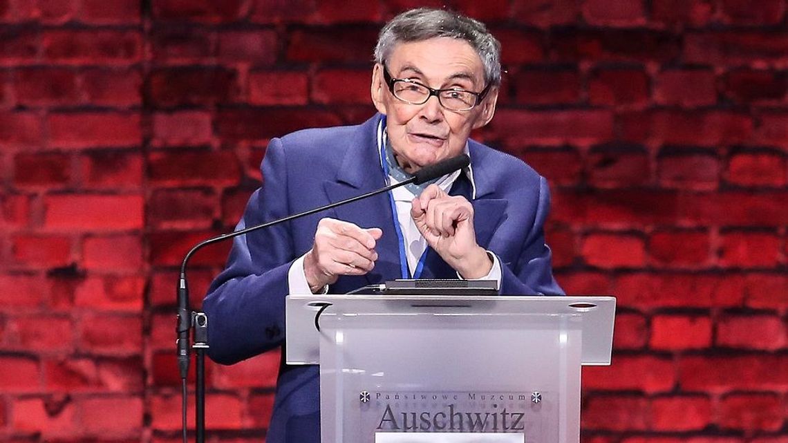 „Jakim autorytetem może być pan Marian Turski?". Sam Turski słowami radnego z Białej Podlaskiej się nie przejął „Jakim autorytetem może być pan Marian Turski?". Sam Turski słowami radnego z Białej Podlaskiej się nie przejął