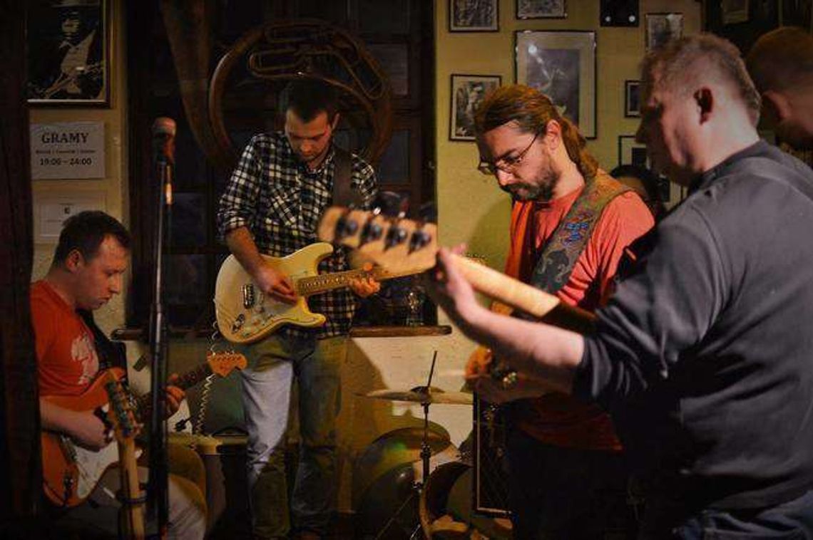 Jam Session w Pubie Kandeja