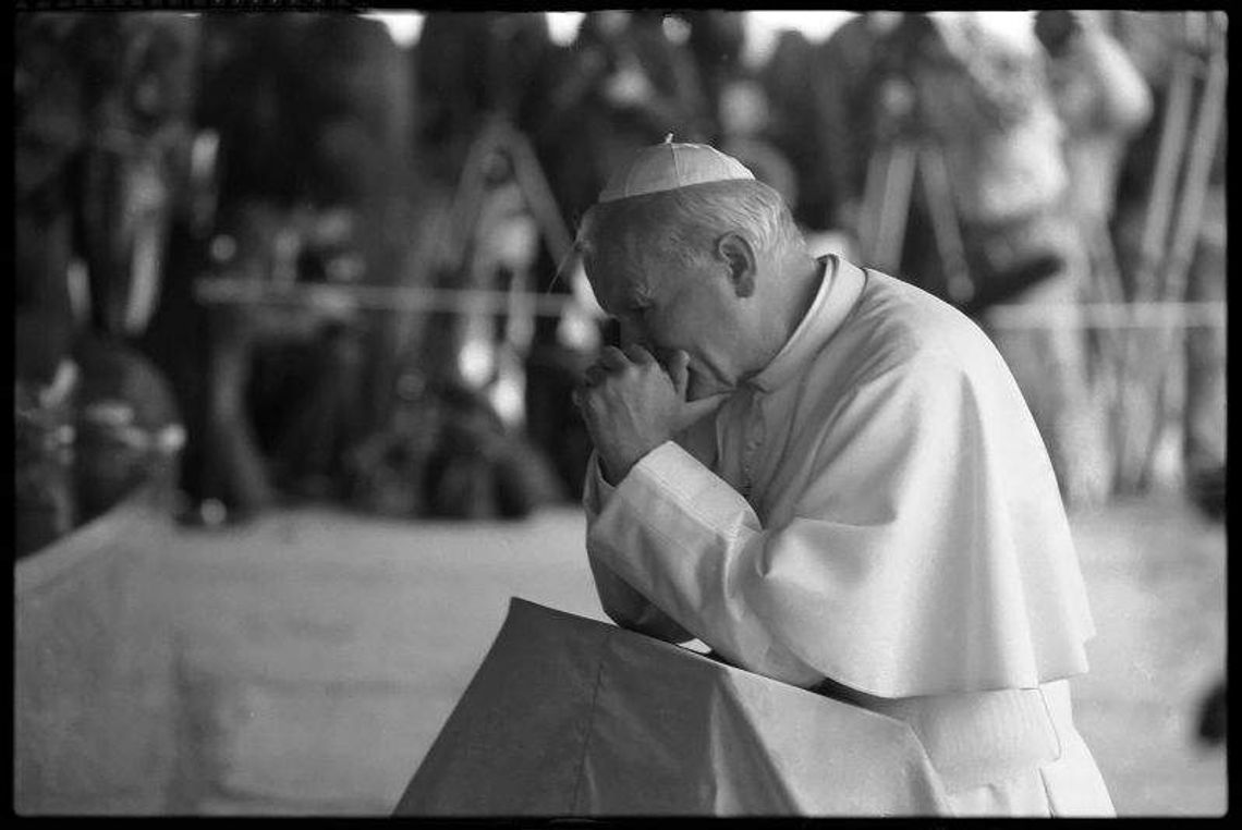 Jan Paweł II w Lublinie w obiektywie Jacka Mirosława (zdjęcia) Jan Paweł II w Lublinie w obiektywie Jacka Mirosława (zdjęcia)