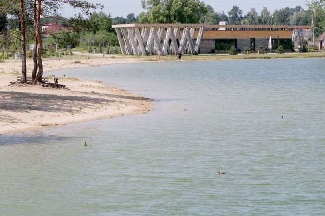 Janów Lubelski: Kąpieliska nad zalewem zamknięte. Przez wysypkę