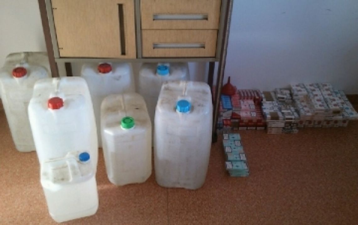 Janów Podlaski: Spirytus schował w meblach