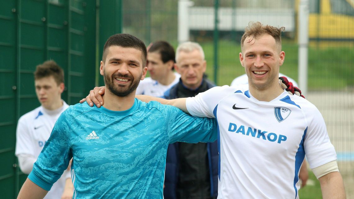 Janowianka Janów Lubelski – Sokół Konopnica 4:0. Przyciągają kibiców na trybuny