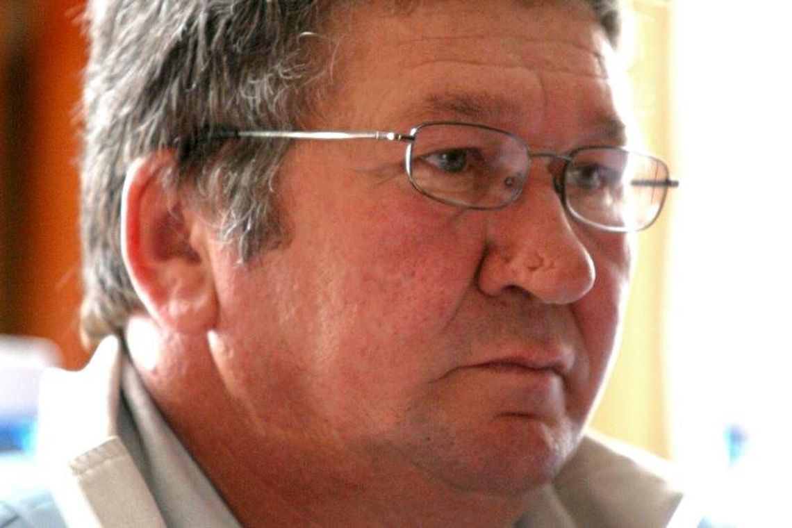 Janowiec. Przewodniczący się uparł. Sesja dopiero po wyborach