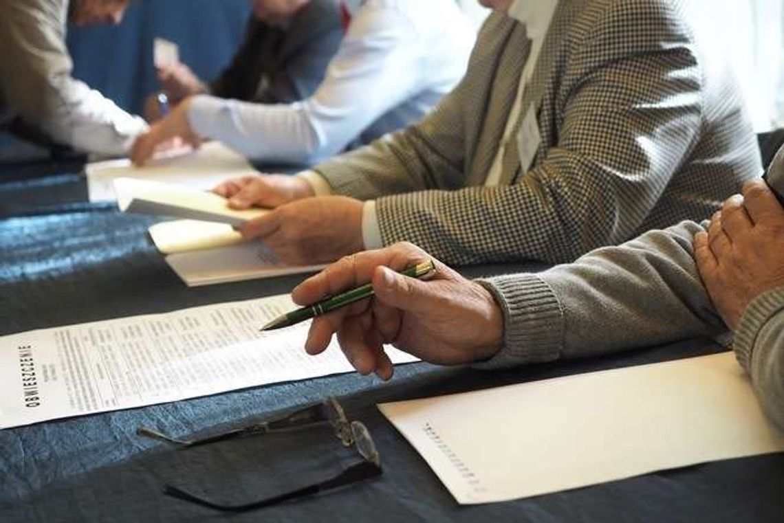 Janowiec: Został radnym bez głosowania