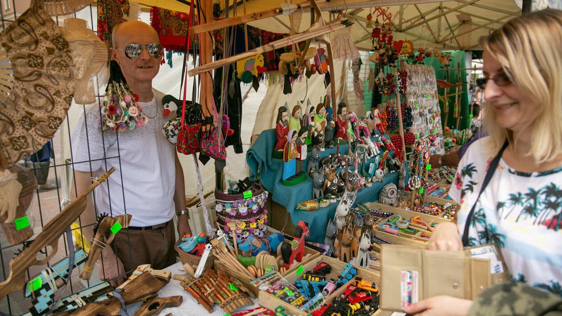 Jarmark Hetmański 2023. Dwa dni handlowania, konkursy i koncerty. Program Jarmark Hetmański 2023. Dwa dni handlowania, konkursy i koncerty. Program