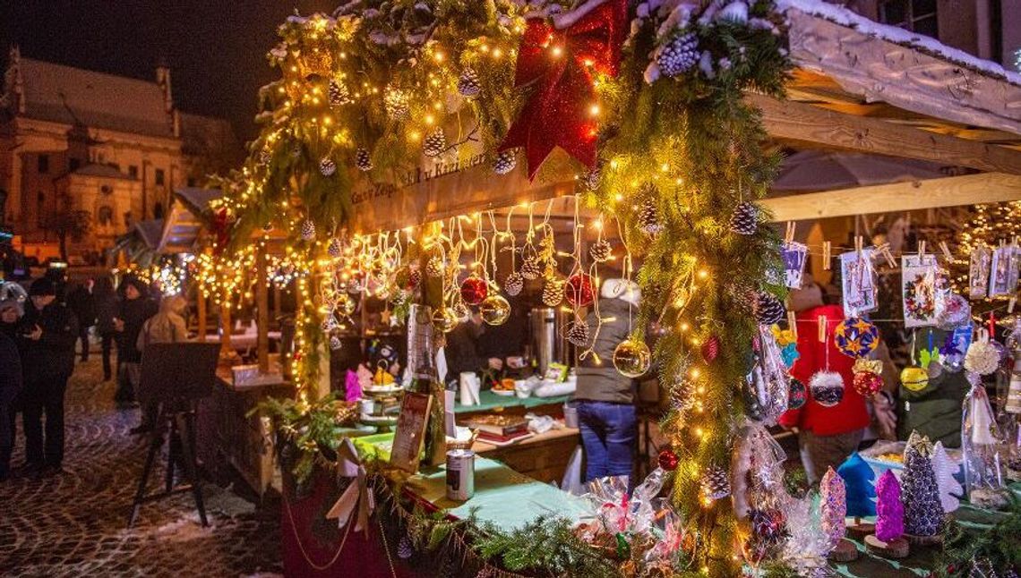 Jarmark i opłatek na rynku w Kazimierzu Dolnym. Już w ten weekend