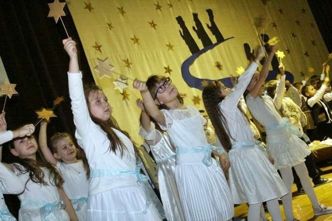 Jasełka w Szkole Podstawowej nr 43 w Lublinie (zdjęcia) Jasełka w Szkole Podstawowej nr 43 w Lublinie (zdjęcia)