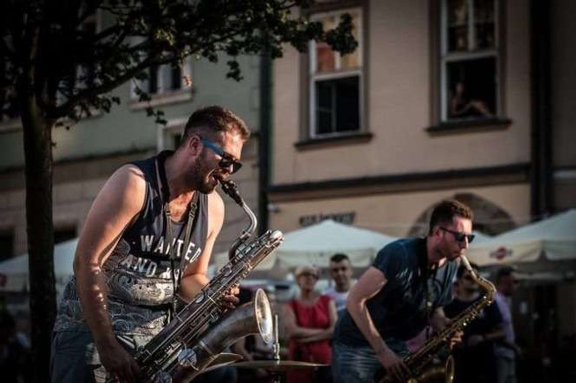 Jazz Bez 2015. Festiwal premier i debiutów (program) Jazz Bez 2015. Festiwal premier i debiutów (program)