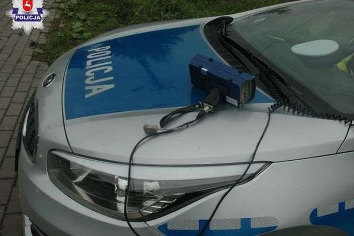 Jechał 149 km/h przez miasto. Nie chciał przyjąć mandatu 
