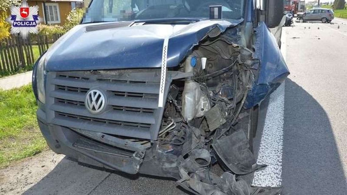 Jechał busem za szybko. Doprowadził do groźnego wypadku Jechał busem za szybko. Doprowadził do groźnego wypadku