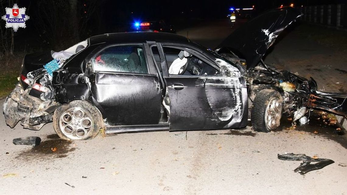 Jechał z dzieckiem "po kilku piwach". Rozbił się na ogrodzeniu boiska