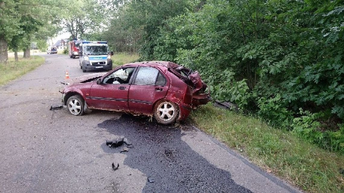 Jechał za szybko, bez prawa jazdy. Samochód skasowany