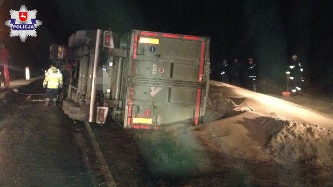 Jechał za szybko, wywrócił tira. Sprzątanie trasy trwało kilka godzin