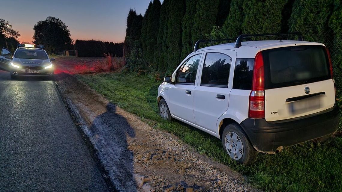 Jechała z podwójnym zakazem prowadzenia na koncie. Okazało się, że jest poszukiwana Jechała z podwójnym zakazem prowadzenia na koncie. Okazało się, że jest poszukiwana