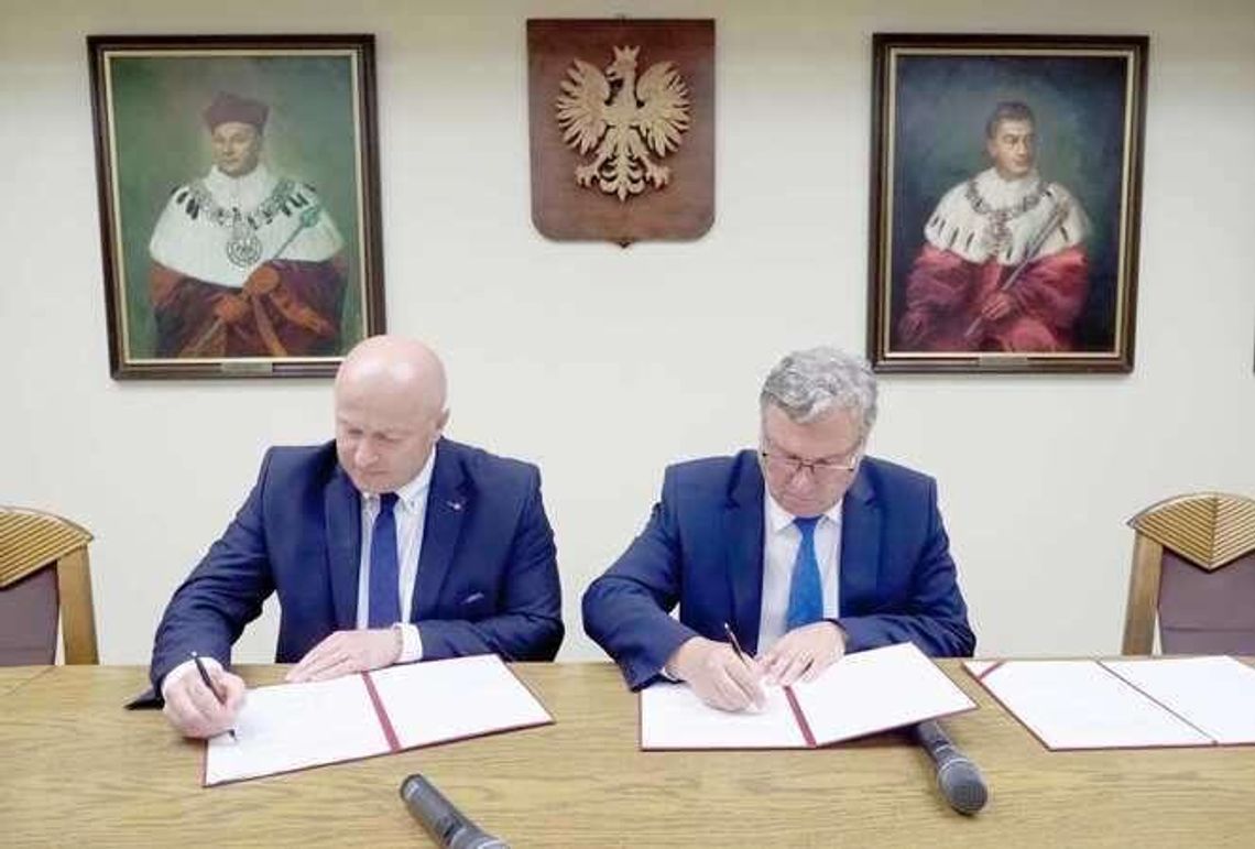 Jeden minister dał kasę. Teraz liczą na drugiego Jeden minister dał kasę. Teraz liczą na drugiego