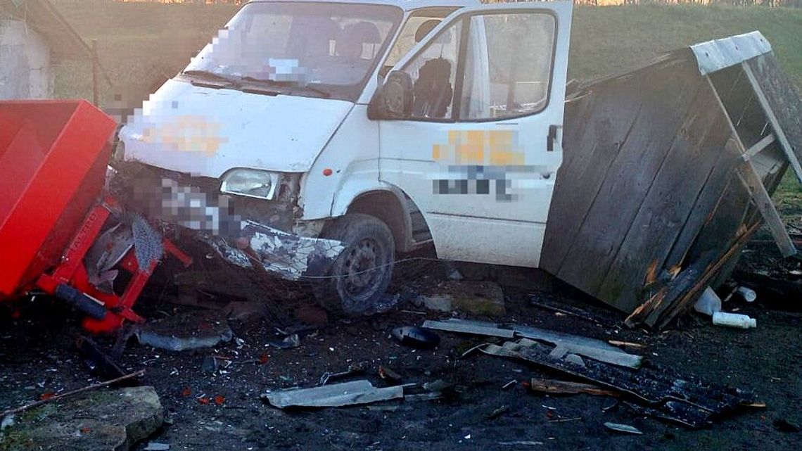 Jeden potrącił psa, drugi wjechał w płot, trzeci uciekł