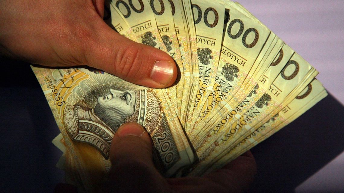 Jeden telefon i 140 000 złotych nie ma