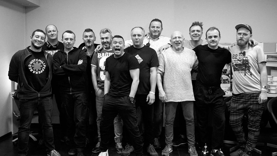 Jeden z najpopularniejszych polskich zespołów rockowych zawiesił działalność po ponad 20 latach Jeden z najpopularniejszych polskich zespołów rockowych zawiesił działalność po ponad 20 latach