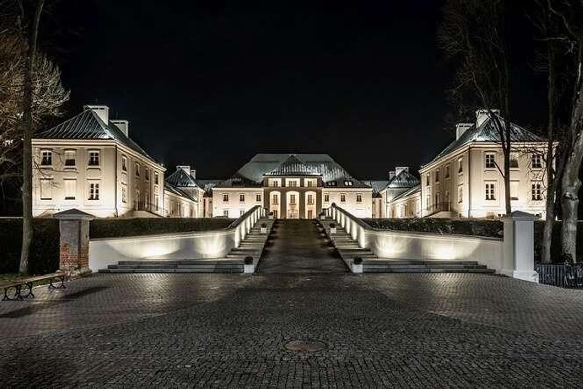 Jeden z największych hoteli w tej części Polski. Zamek Biskupi z wyróżnieniem Jeden z największych hoteli w tej części Polski. Zamek Biskupi z wyróżnieniem